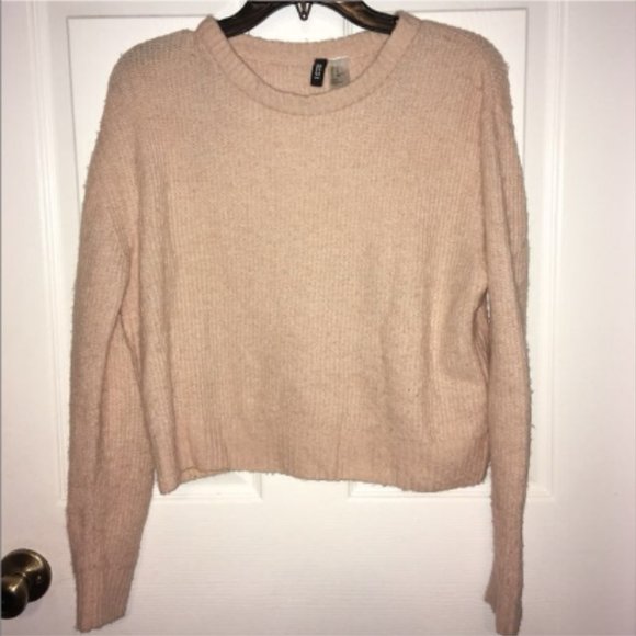 H&M Divided Sweater - Picture 1 of 2
